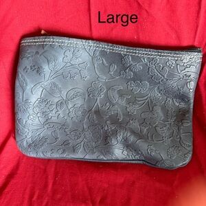 Holy Cow NEW $50 Large Blue Organizer Elegant Floral Embossed